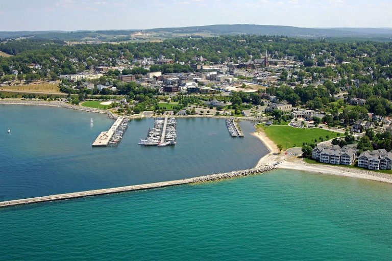 charter-fishing-petoskey